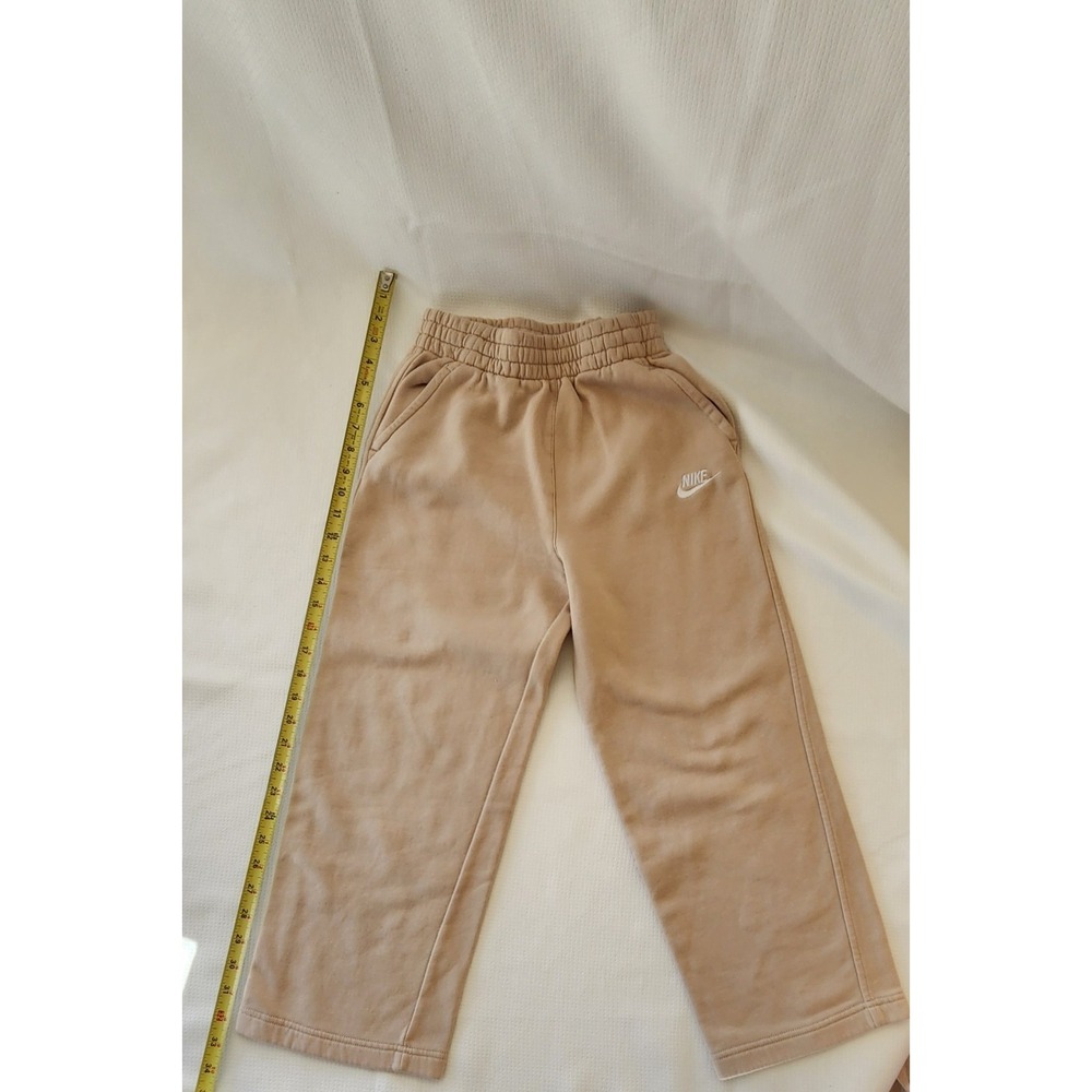 Nike Sweatpants Big Kids Girls Medium Baige  Wide Leg NSW Essentials 1 Packets - Picture 2 of 6
